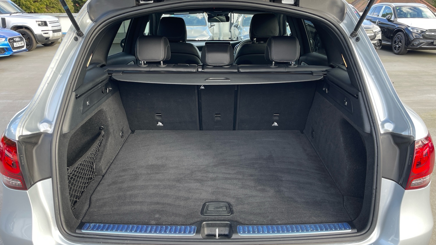 Used Mercedes-Benz GLC 2022 for sale - 77883851: Photo 4