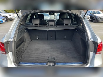 Used Mercedes-Benz GLC 2022 for sale - 77883851: Photo