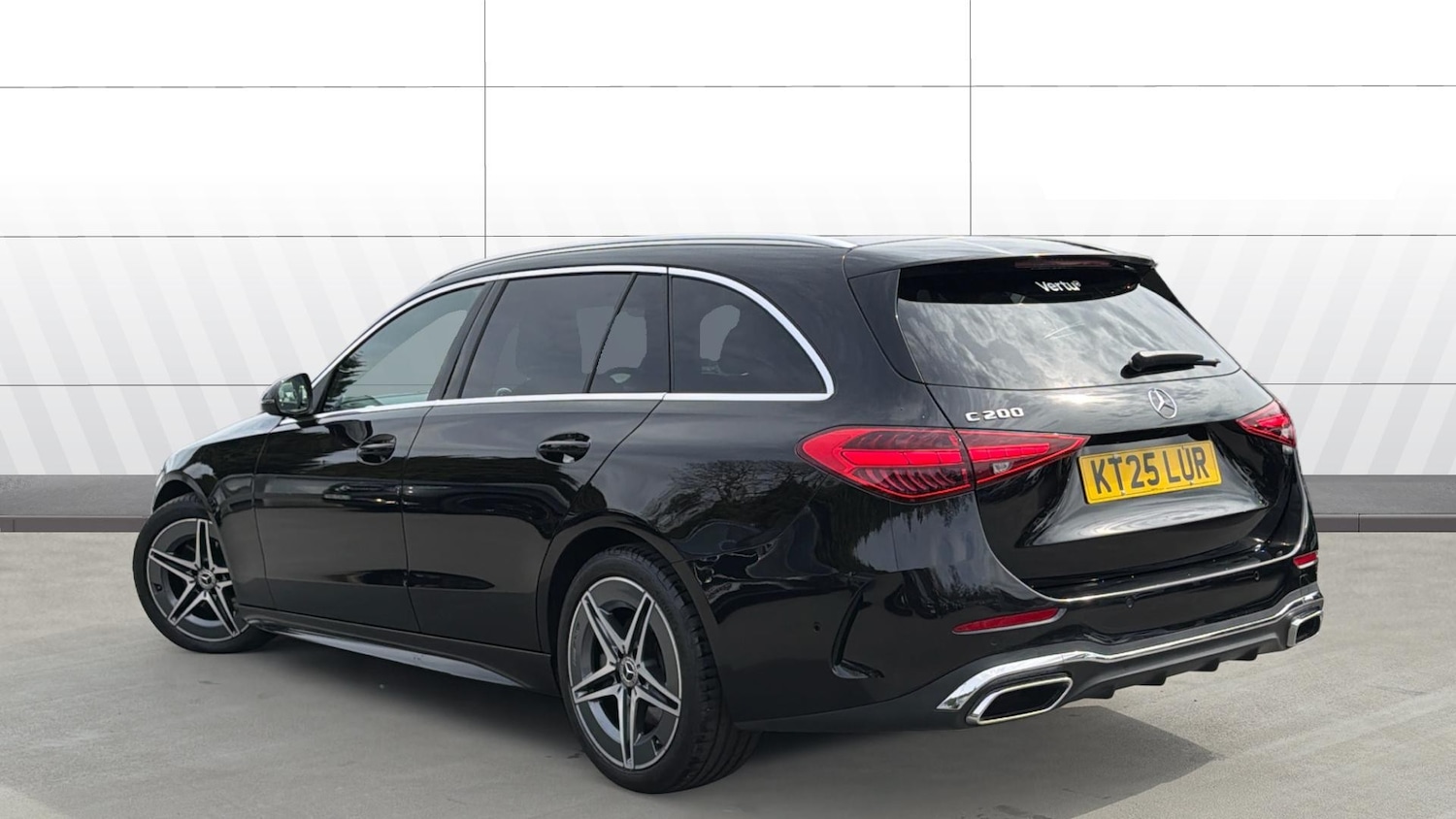 Used Mercedes-Benz C Class 2025 for sale - 78166100: Photo 2