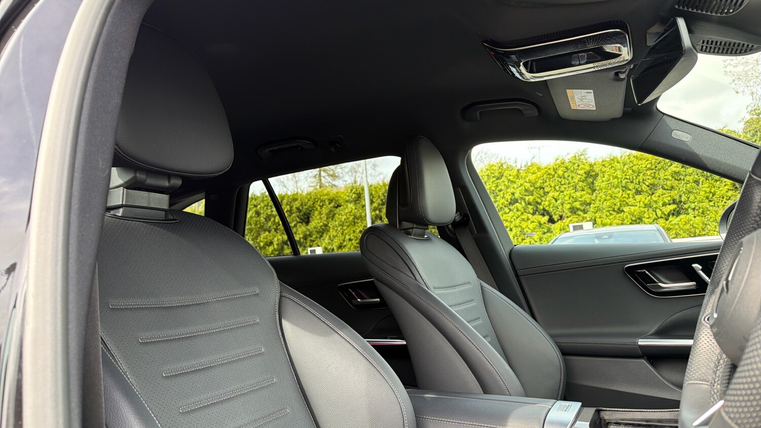 Used Mercedes-Benz C Class 2025 for sale - 78166100: Photo 31