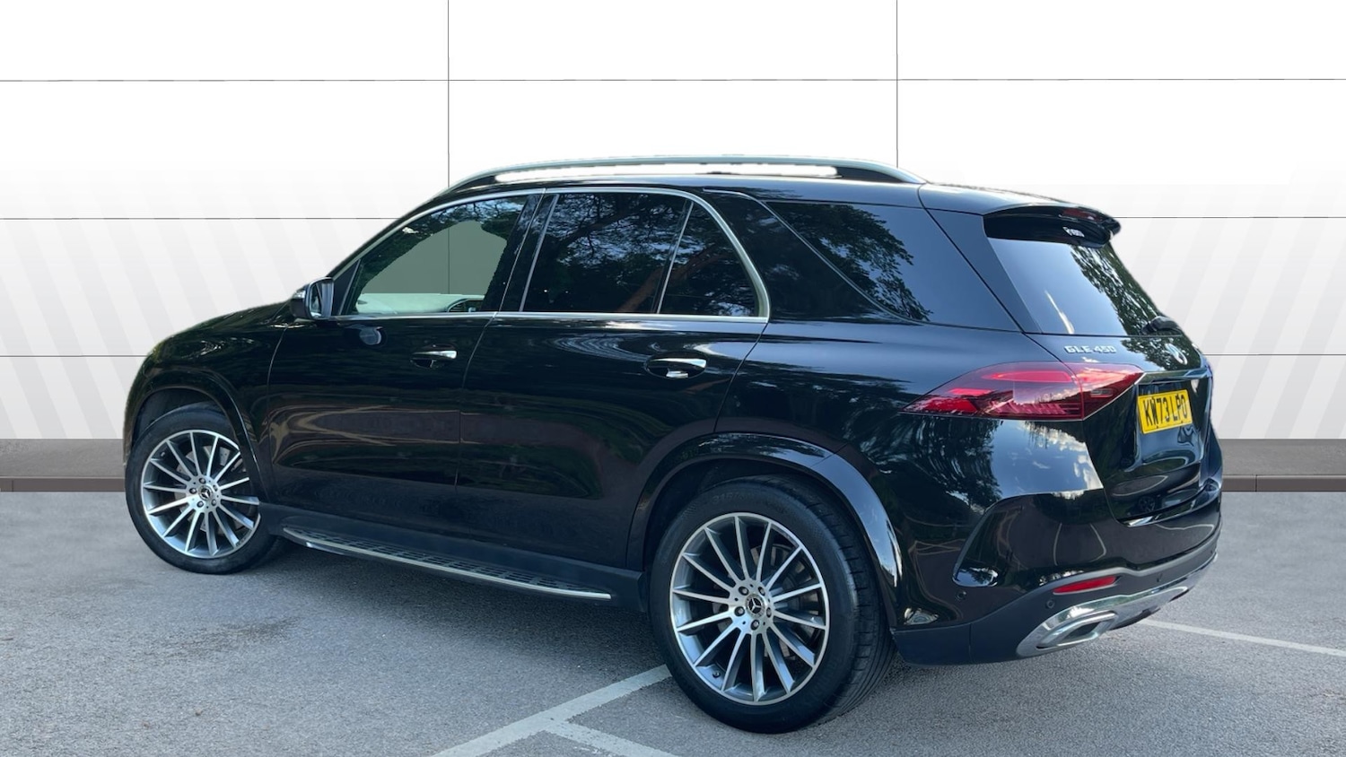 Used Mercedes-Benz GLE-Class 2023 for sale - 75987438: Photo 2