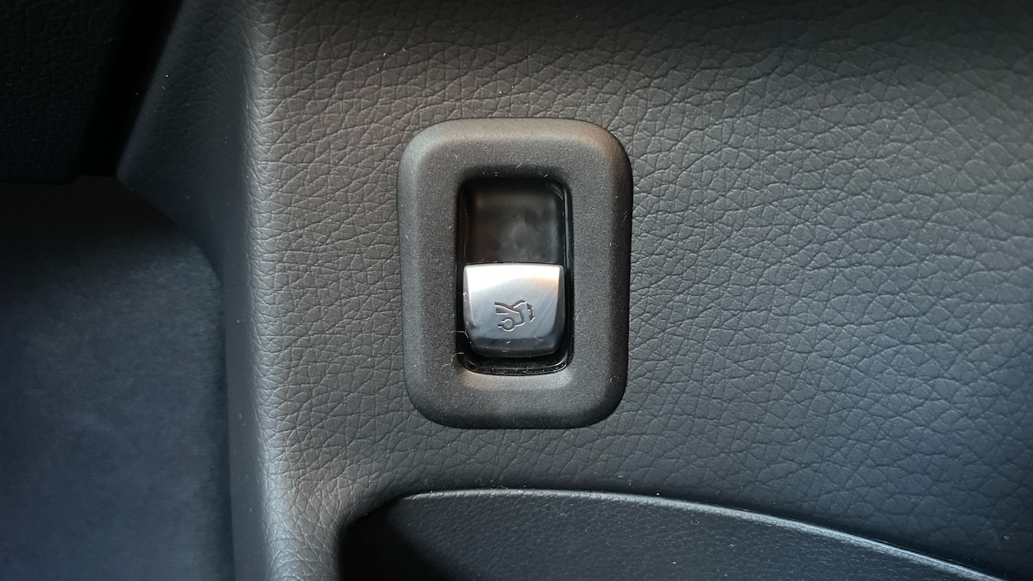 Used Mercedes-Benz GLC 2022 for sale - 77831650: Photo 36