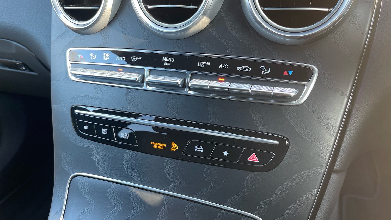 Used Mercedes-Benz GLC 2022 for sale - 77831650: Photo 39