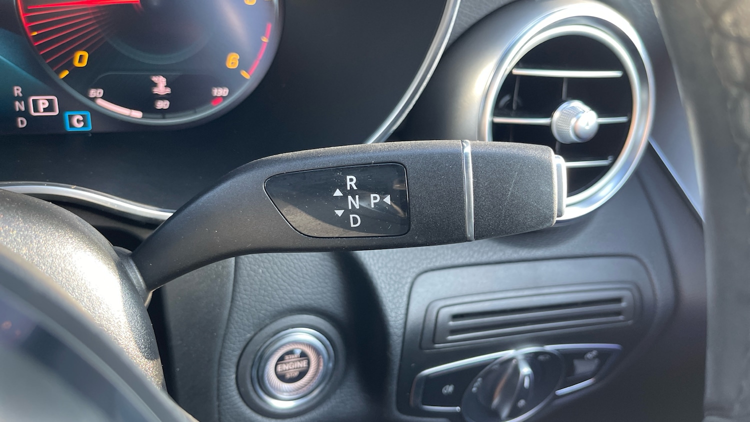 Used Mercedes-Benz GLC 2022 for sale - 77831650: Photo 40