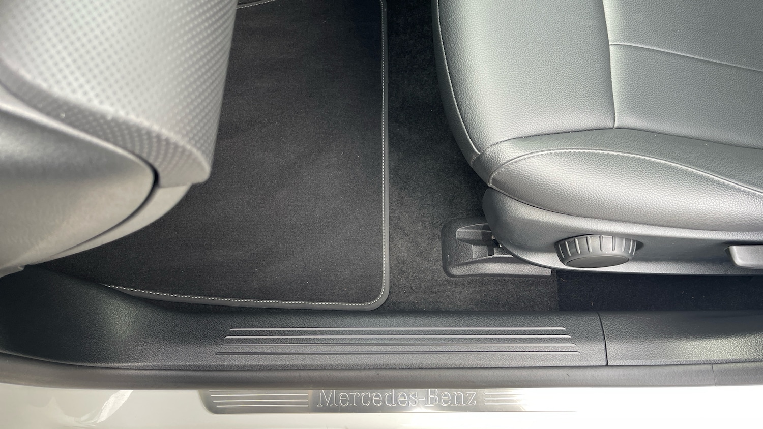 Used Mercedes-Benz A-Class 2022 for sale - 76402305: Photo 30