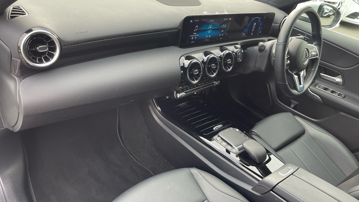 Used Mercedes-Benz A-Class 2022 for sale - 76402305: Photo 31