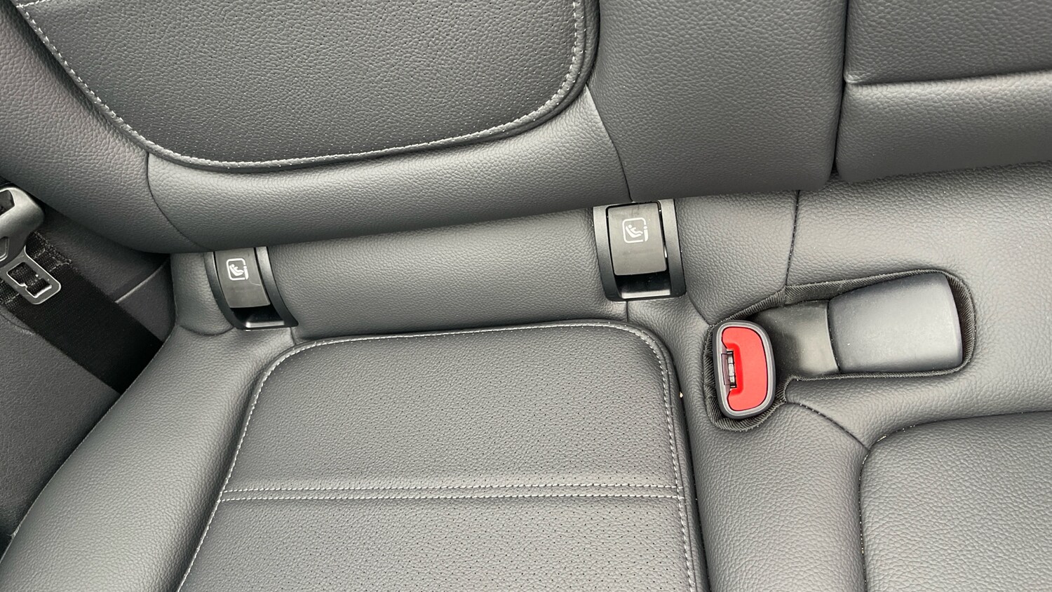 Used Mercedes-Benz GLC 2025 for sale - 77803041: Photo 17