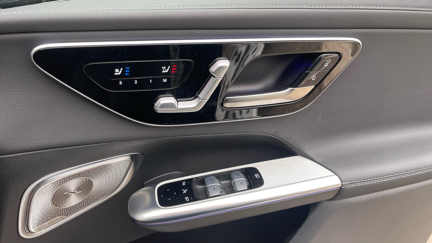 Used Mercedes-Benz GLC 2025 for sale - 77803041: Photo 36