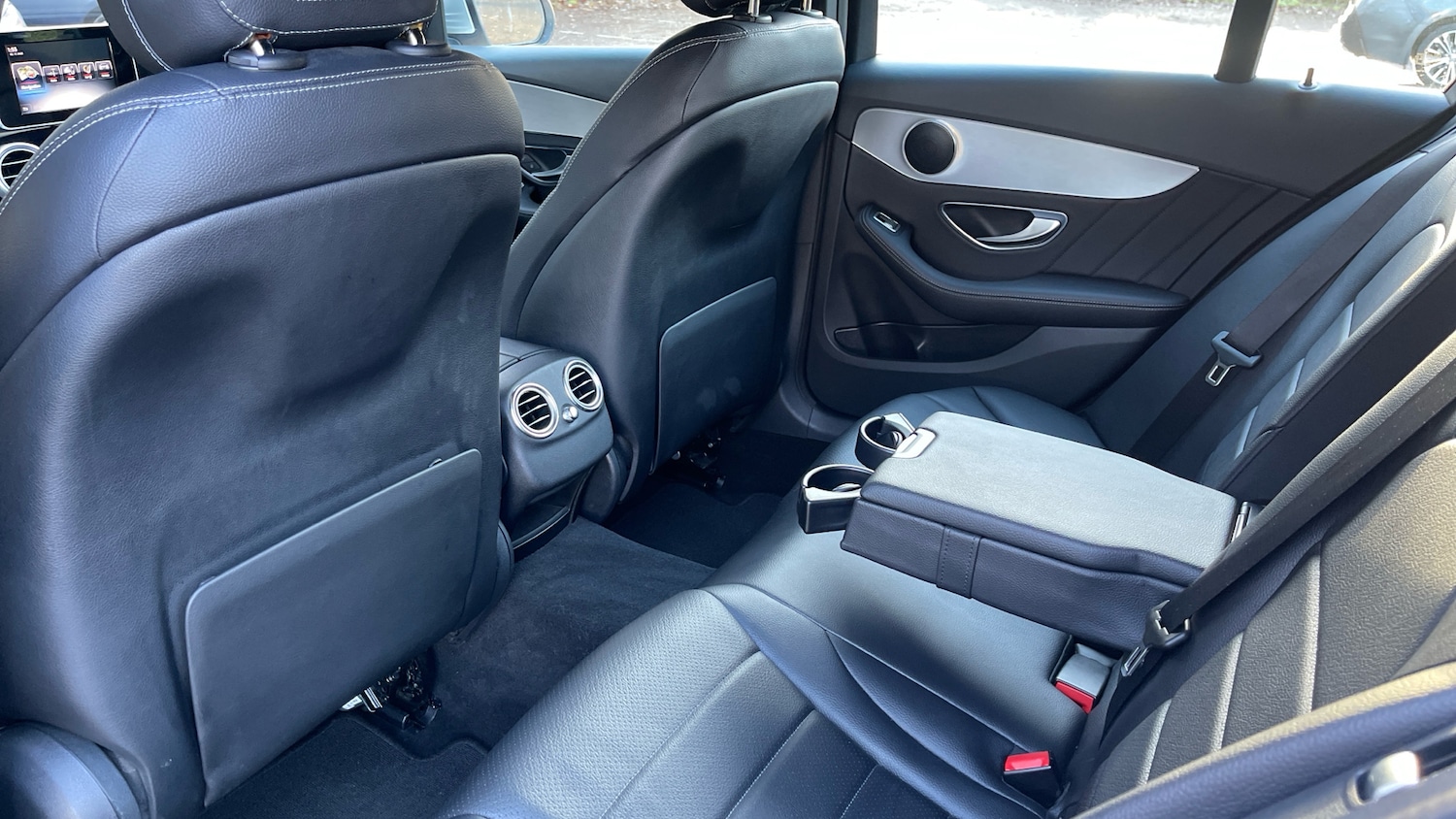 Used Mercedes-Benz C Class 2014 for sale - 76896799: Photo 30