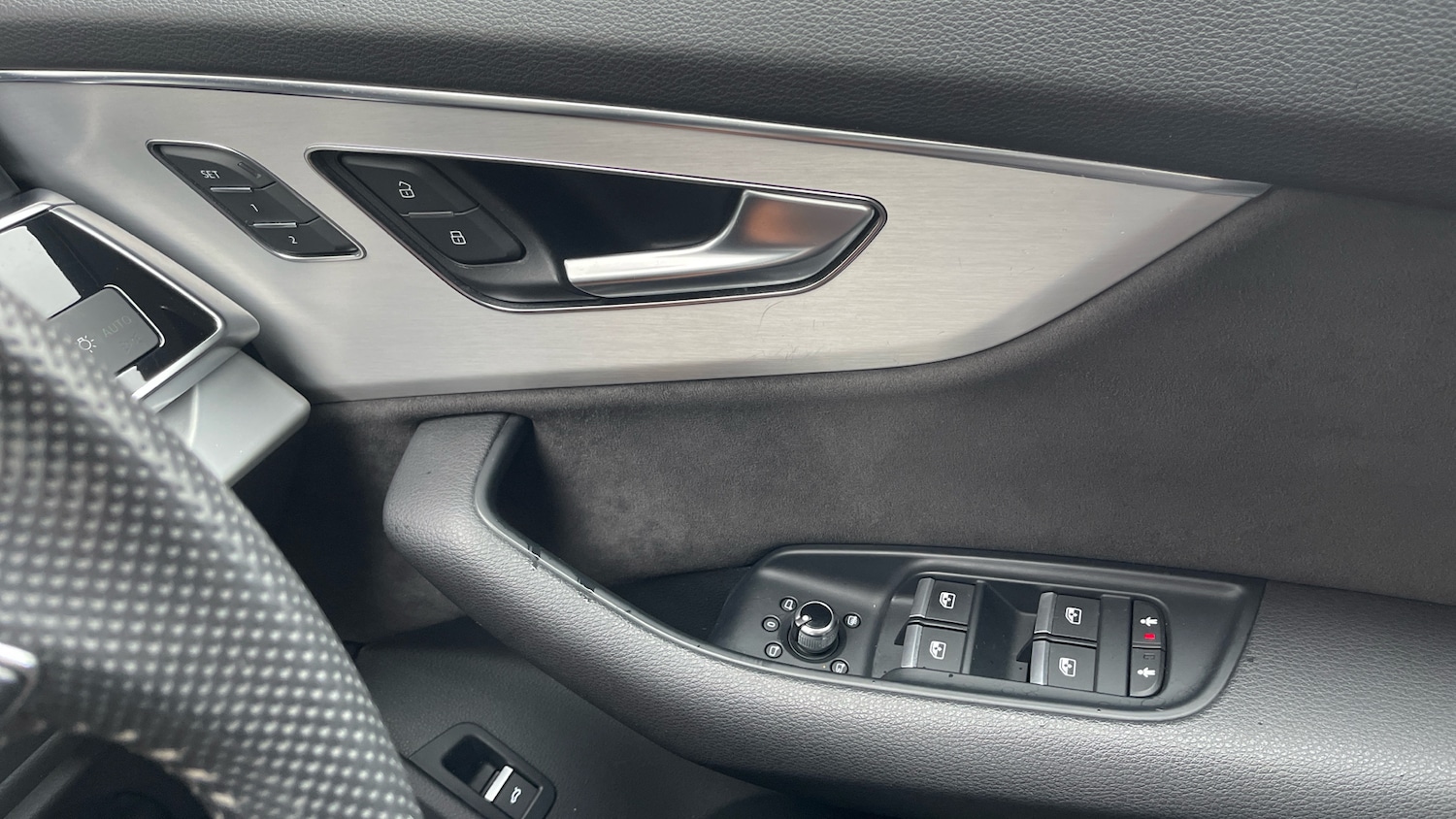 Used Audi Q7 2020 for sale - 77258036: Photo 37