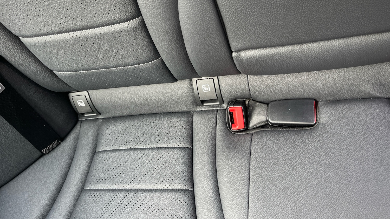 Used Mercedes-Benz C Class 2018 for sale - 77917079: Photo 17