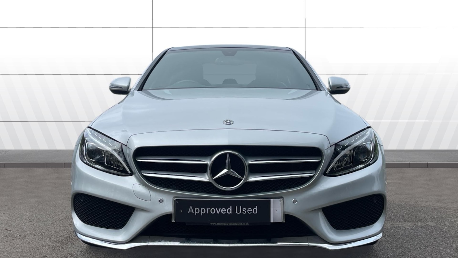 Used Mercedes-Benz C Class 2018 for sale - 77917079: Photo 3