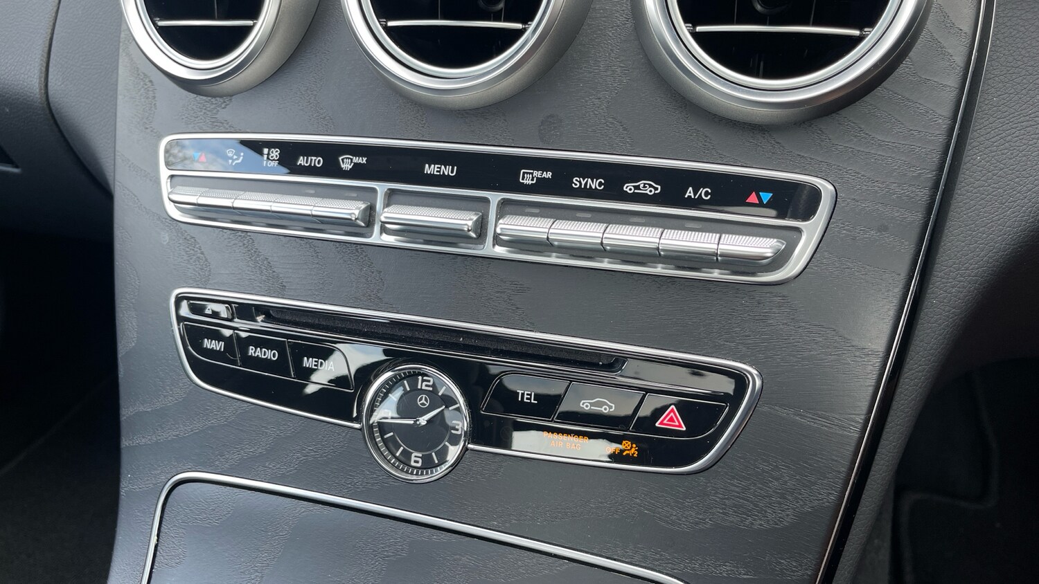 Used Mercedes-Benz C Class 2018 for sale - 77917079: Photo 39