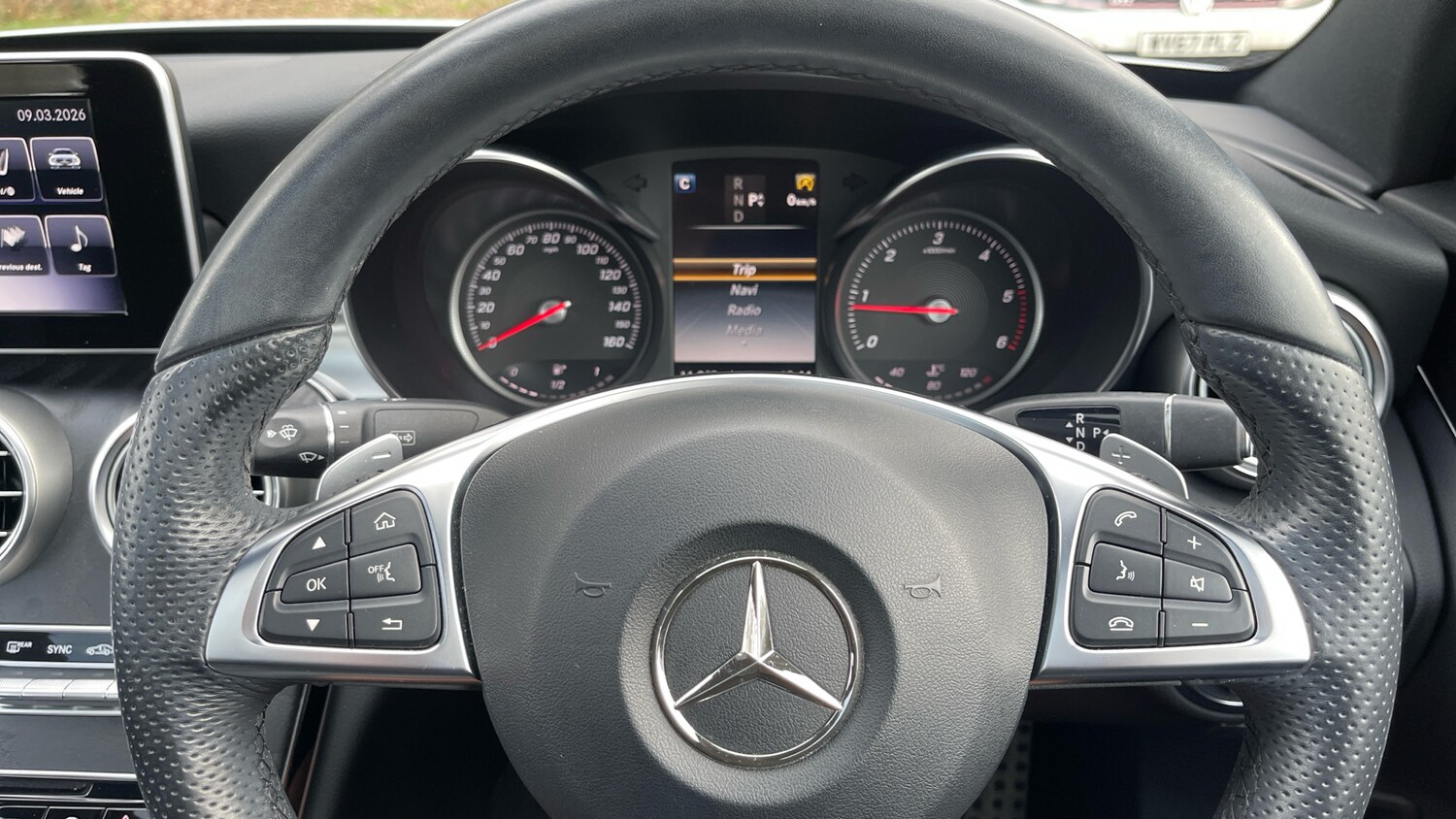 Used Mercedes-Benz C Class 2018 for sale - 77917079: Photo 41