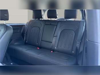 Used Land Rover Defender 2022 for sale - 77961703: Photo