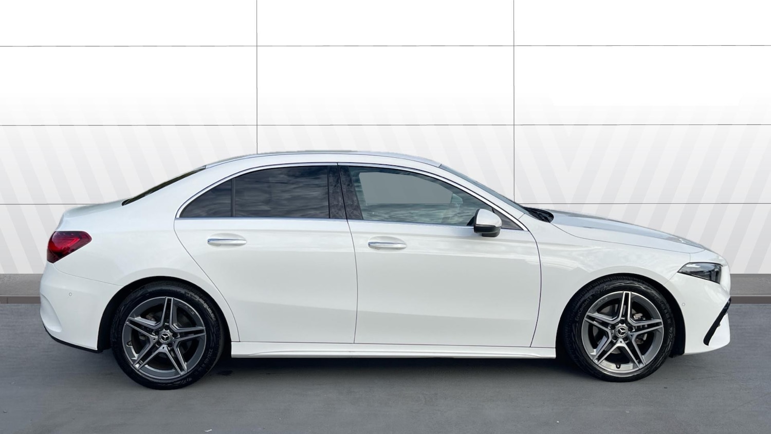 Used Mercedes-Benz A-Class 2024 for sale - 76146532: Photo 5