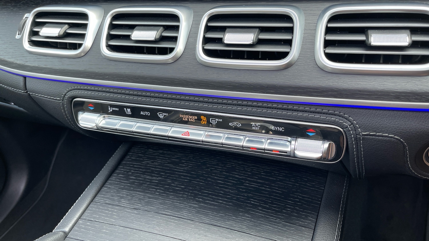 Used Mercedes-Benz GLE 2024 for sale - 77990489: Photo 40