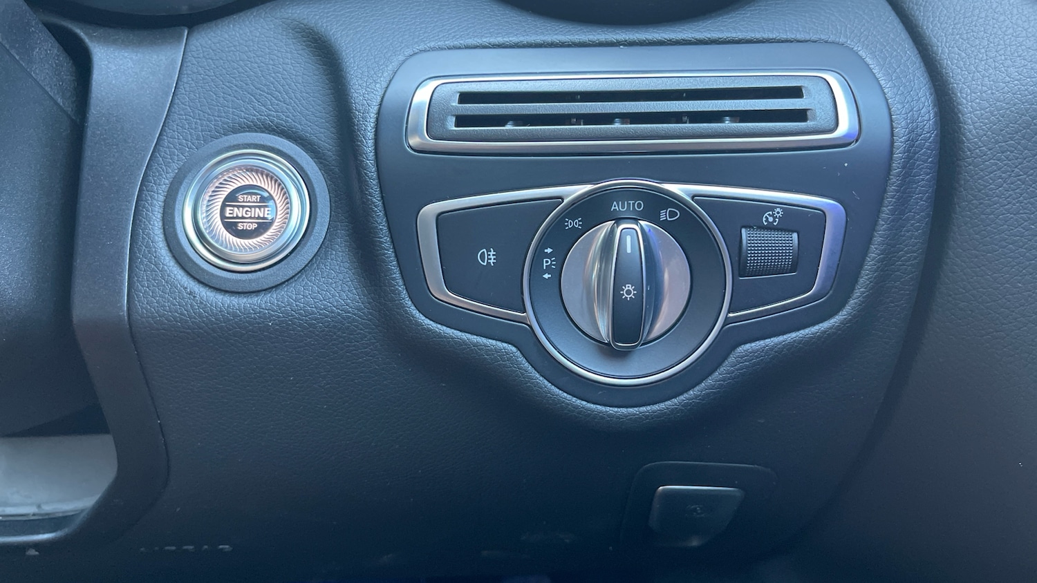 Used Mercedes-Benz C Class 2021 for sale - 78042633: Photo 36