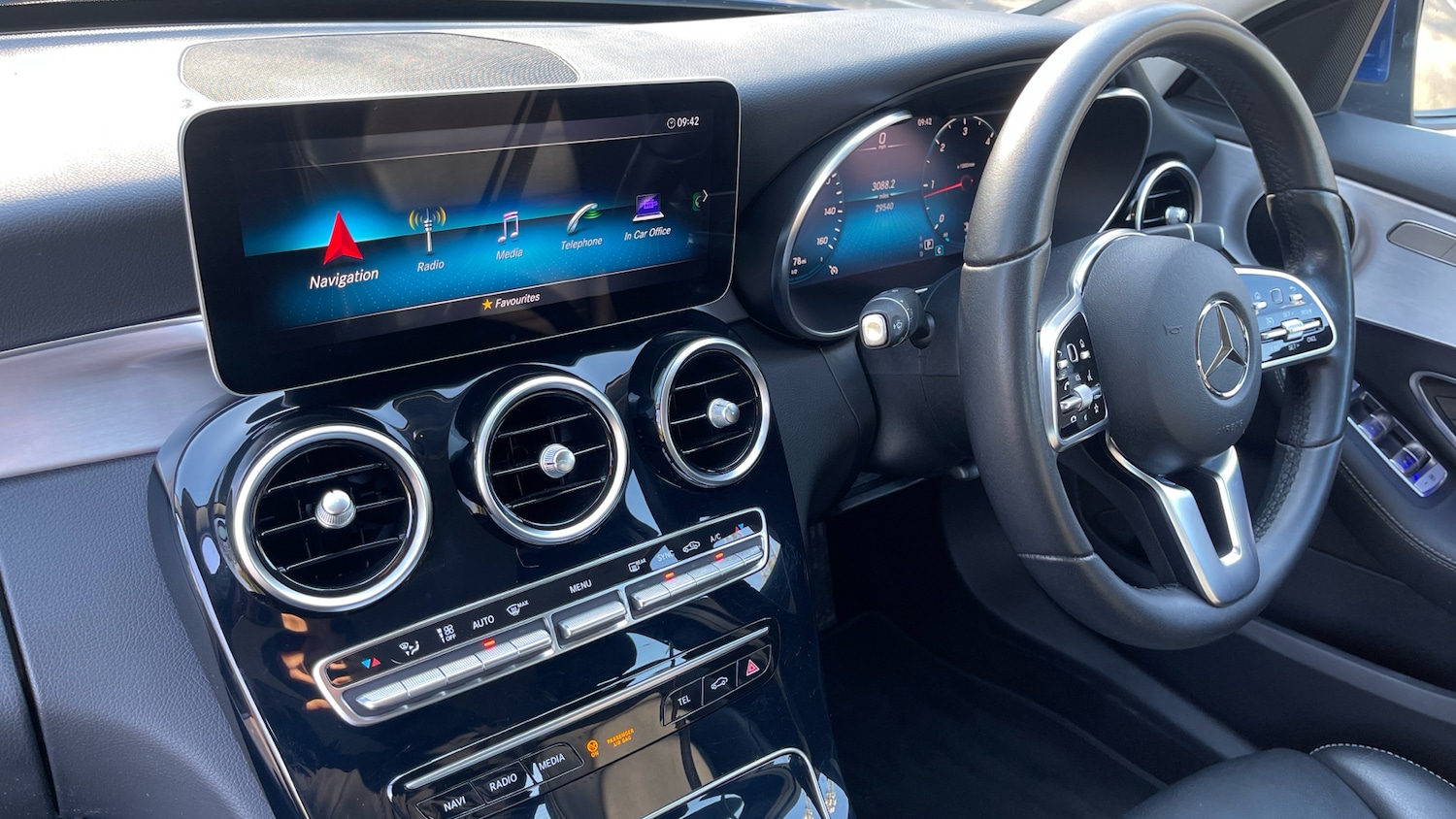 Used Mercedes-Benz C Class 2021 for sale - 78042633: Photo 9