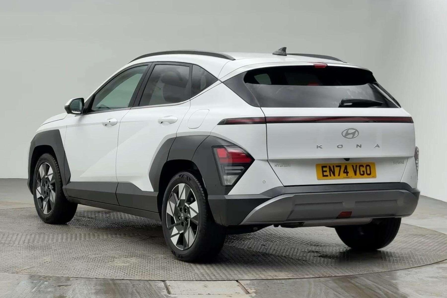 Used Hyundai KONA 2025 for sale - 77524922: Photo 2