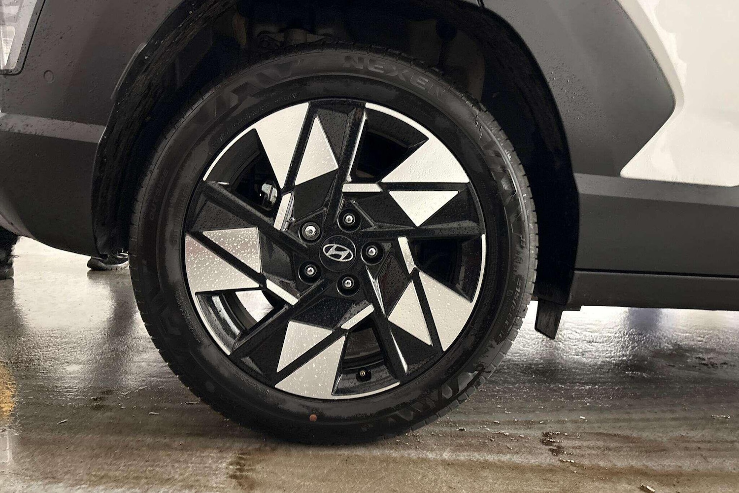 Used Hyundai KONA 2025 for sale - 77524922: Photo 7