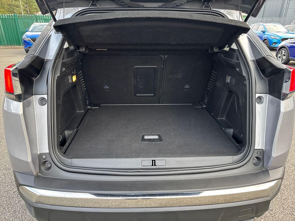 Used Peugeot 3008 2020 for sale - 76989686: Photo 16