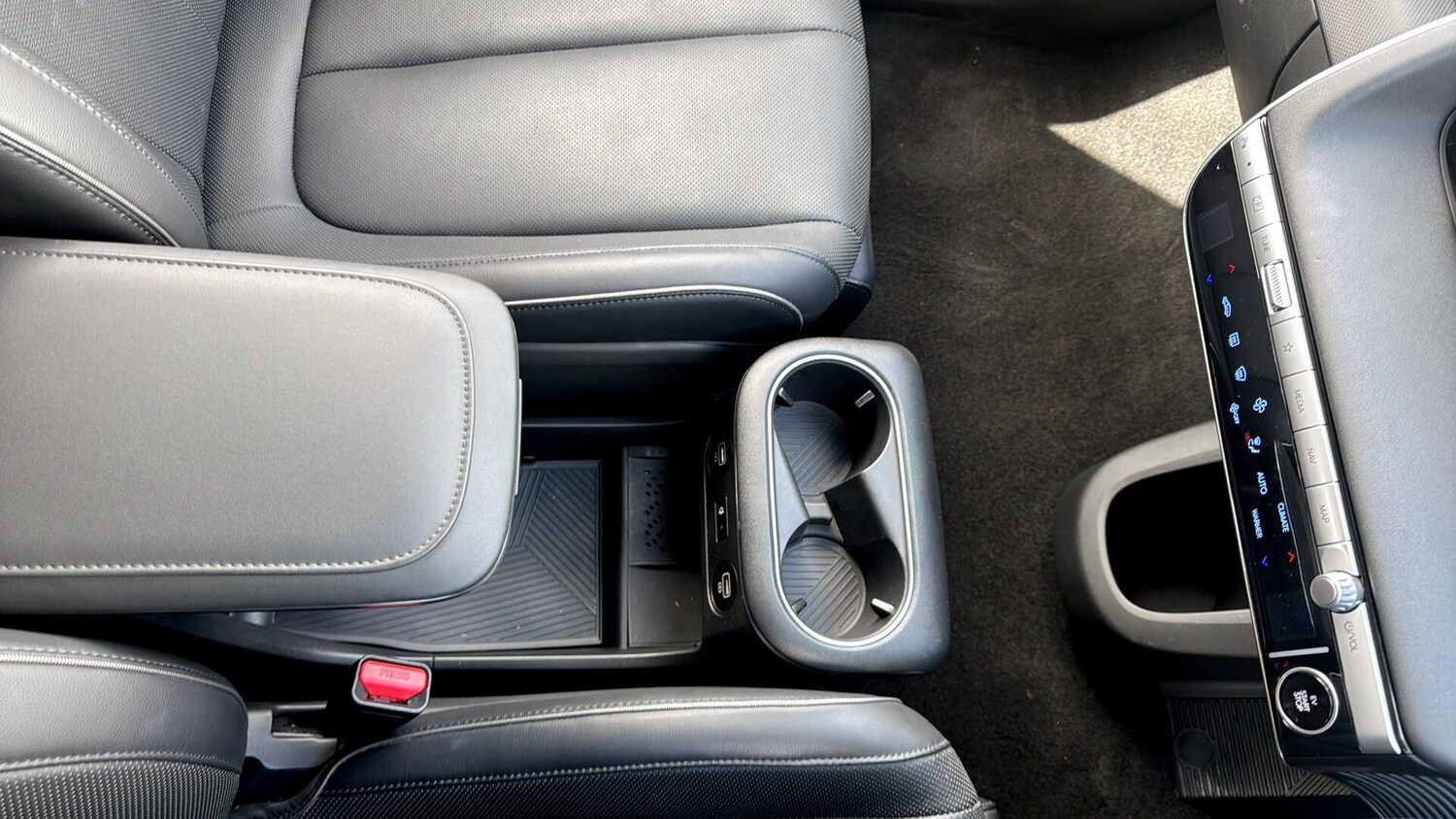 Used Hyundai IONIQ 2022 for sale - 75678372: Photo 24