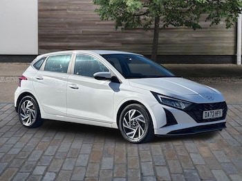 Used Hyundai i20 2023 for sale - 78100709: Photo