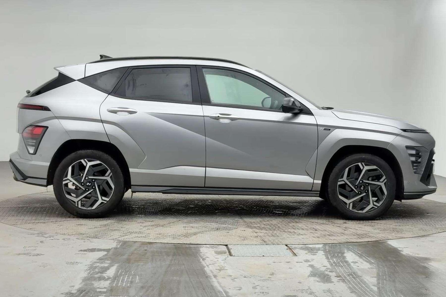 Used Hyundai KONA 2025 for sale - 77524137: Photo 3