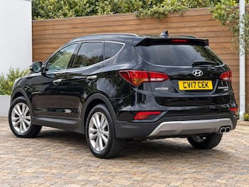 Used Hyundai Santa Fe 2017 for sale - 79836290: Photo