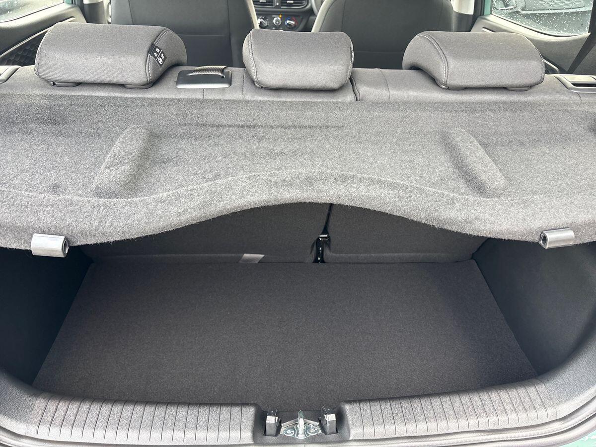 Used Hyundai i10 for sale - 77174528: Photo 20