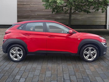 Used Hyundai KONA 2023 for sale - 79374327: Photo