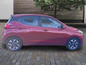 Used Hyundai i10 2024 for sale - 77625056: Photo