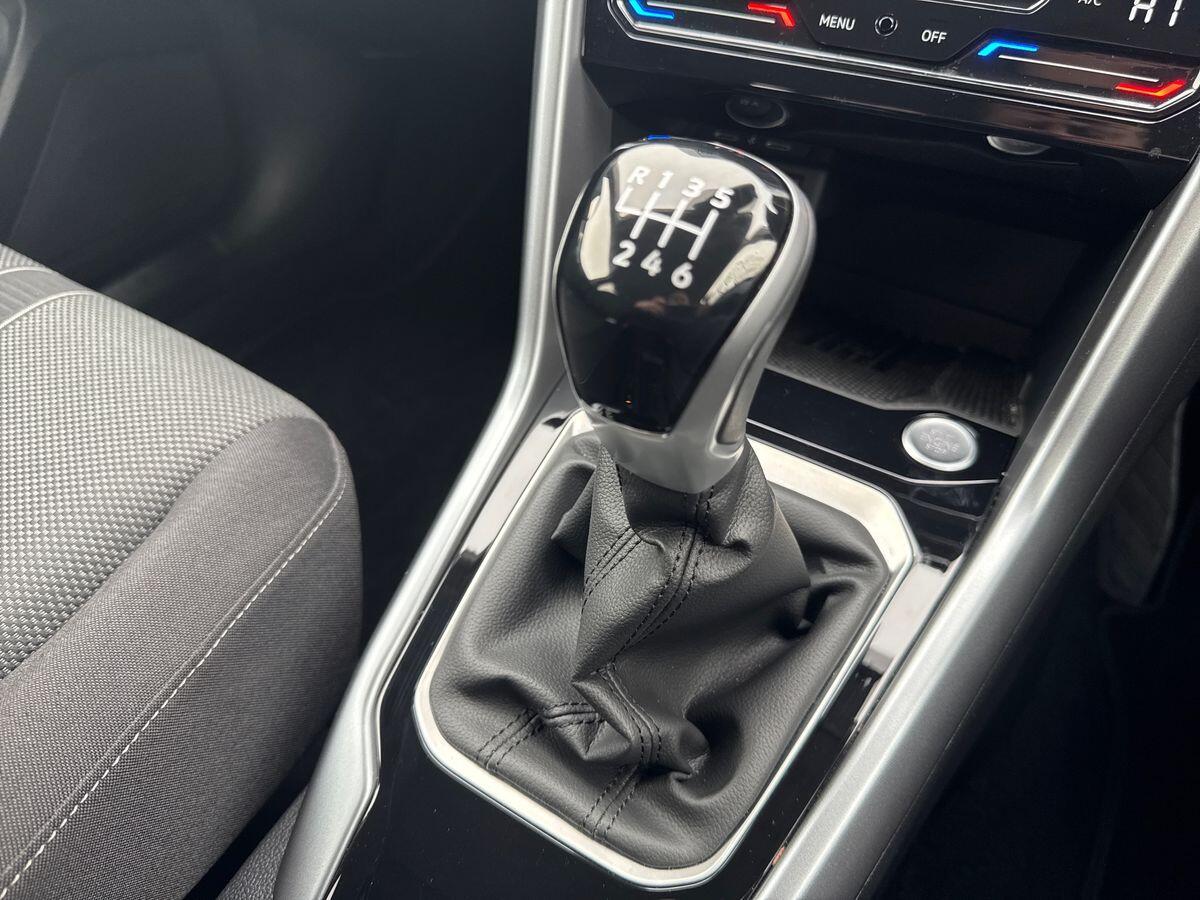 Used Volkswagen T-Roc 2025 for sale - 76121427: Photo 10