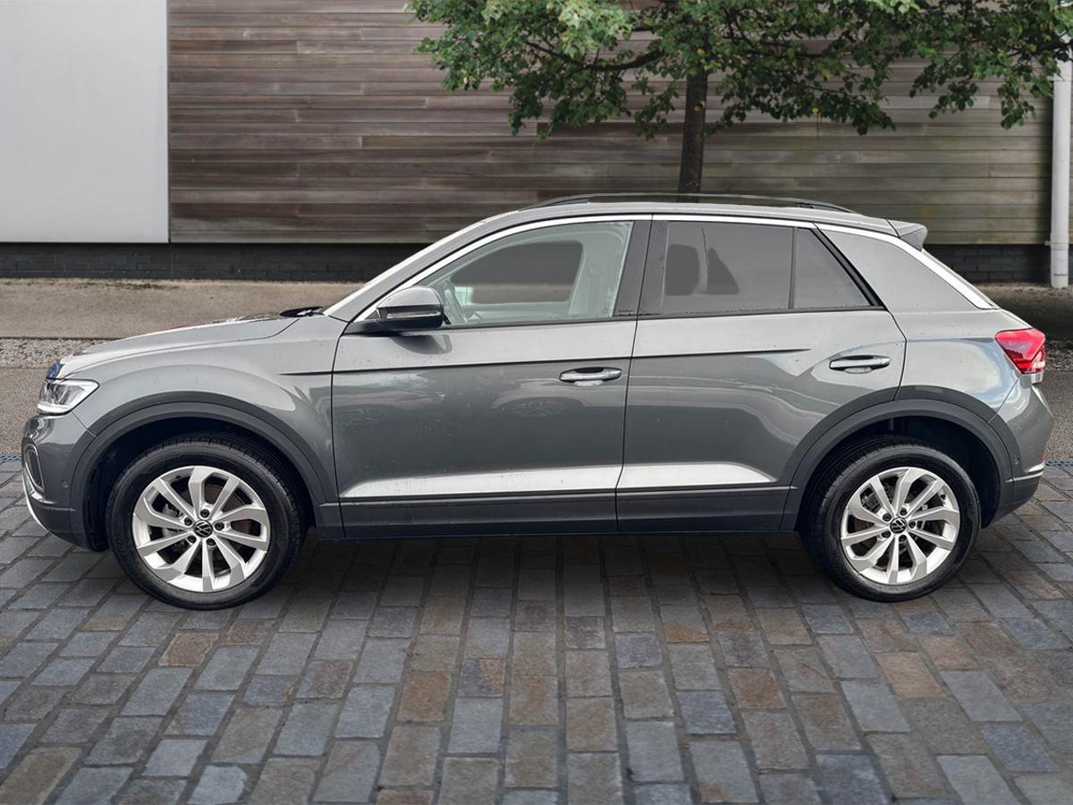 Used Volkswagen T-Roc 2025 for sale - 76121427: Photo 5