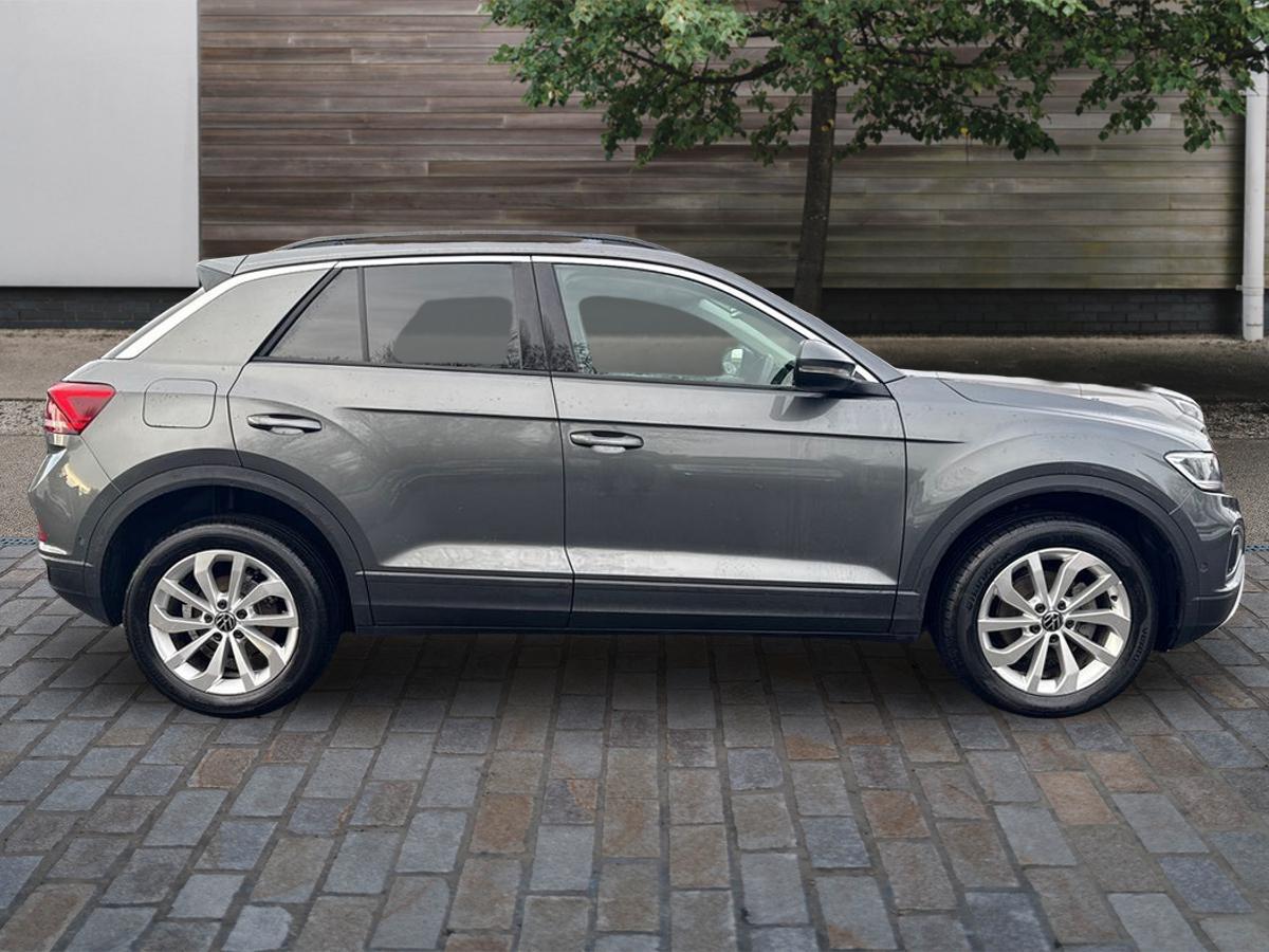 Used Volkswagen T-Roc 2025 for sale - 76121427: Photo 7