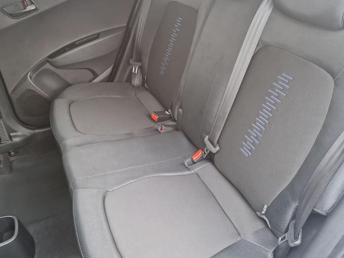 Used Hyundai i10 2019 for sale - 76865430: Photo 15