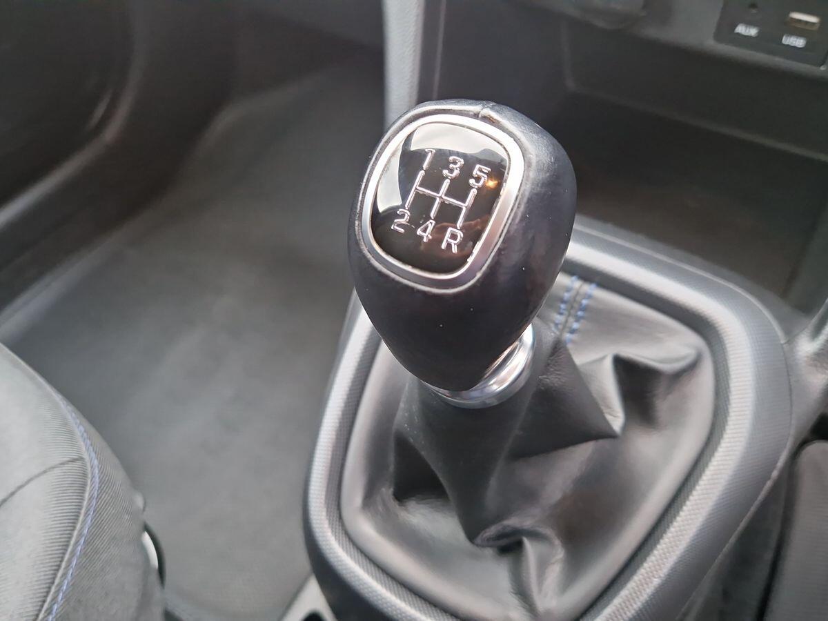 Used Hyundai i10 2019 for sale - 76865430: Photo 18