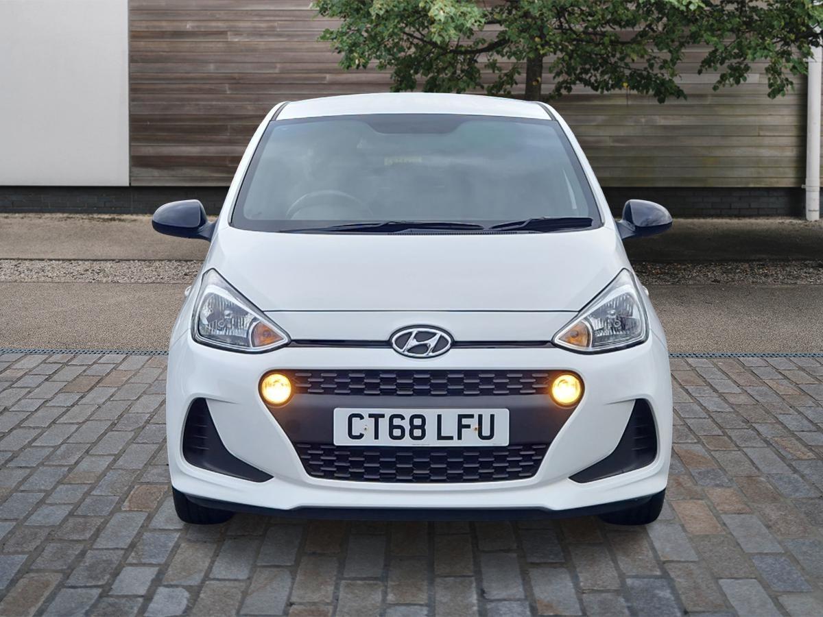 Used Hyundai i10 2019 for sale - 76865430: Photo 8
