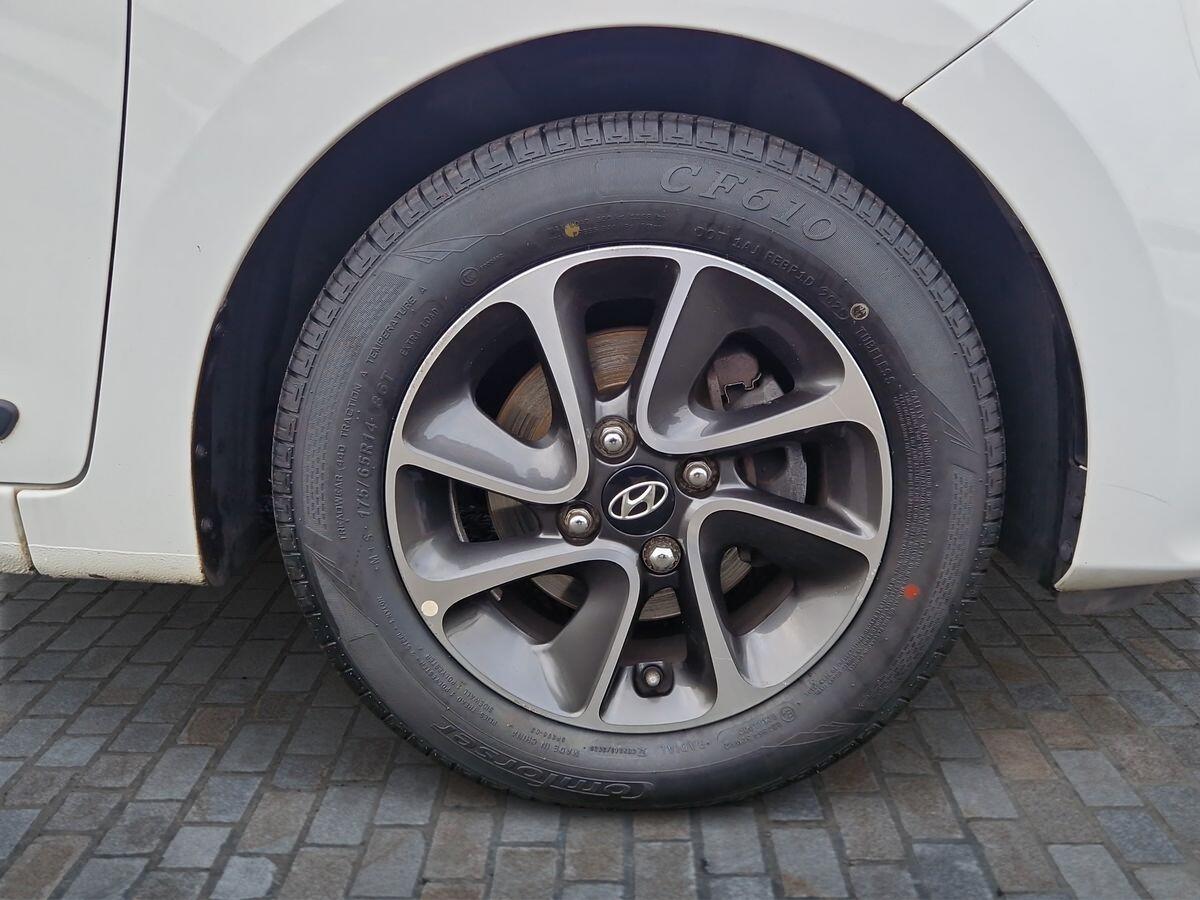 Used Hyundai i10 2019 for sale - 76865430: Photo 9