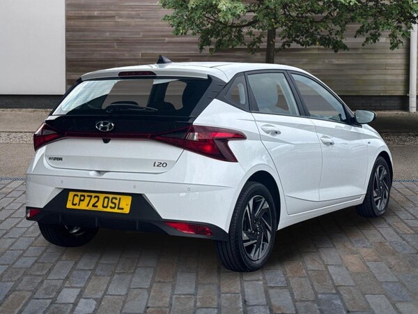 Used Hyundai i20 2023 for sale - 76122363: Photo 5