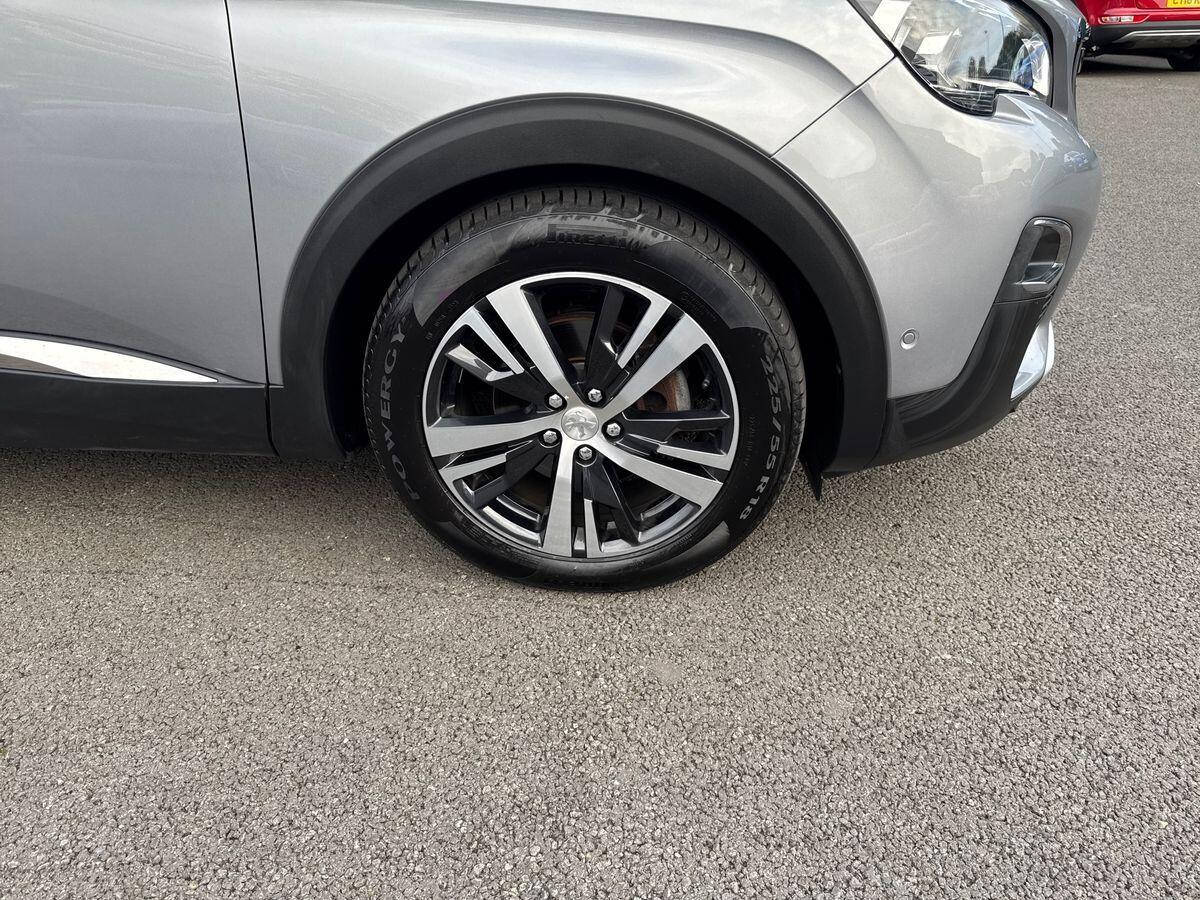 Used Peugeot 3008 2020 for sale - 76247110: Photo 12