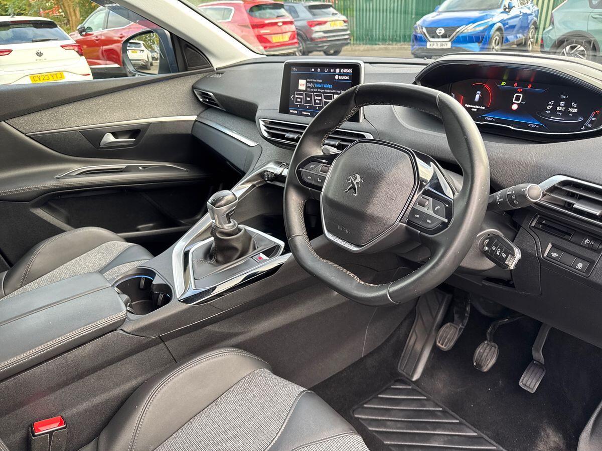 Used Peugeot 3008 2020 for sale - 76247110: Photo 19