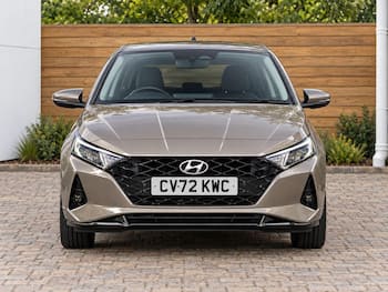 Used Hyundai i20 2022 for sale - 79727204: Photo