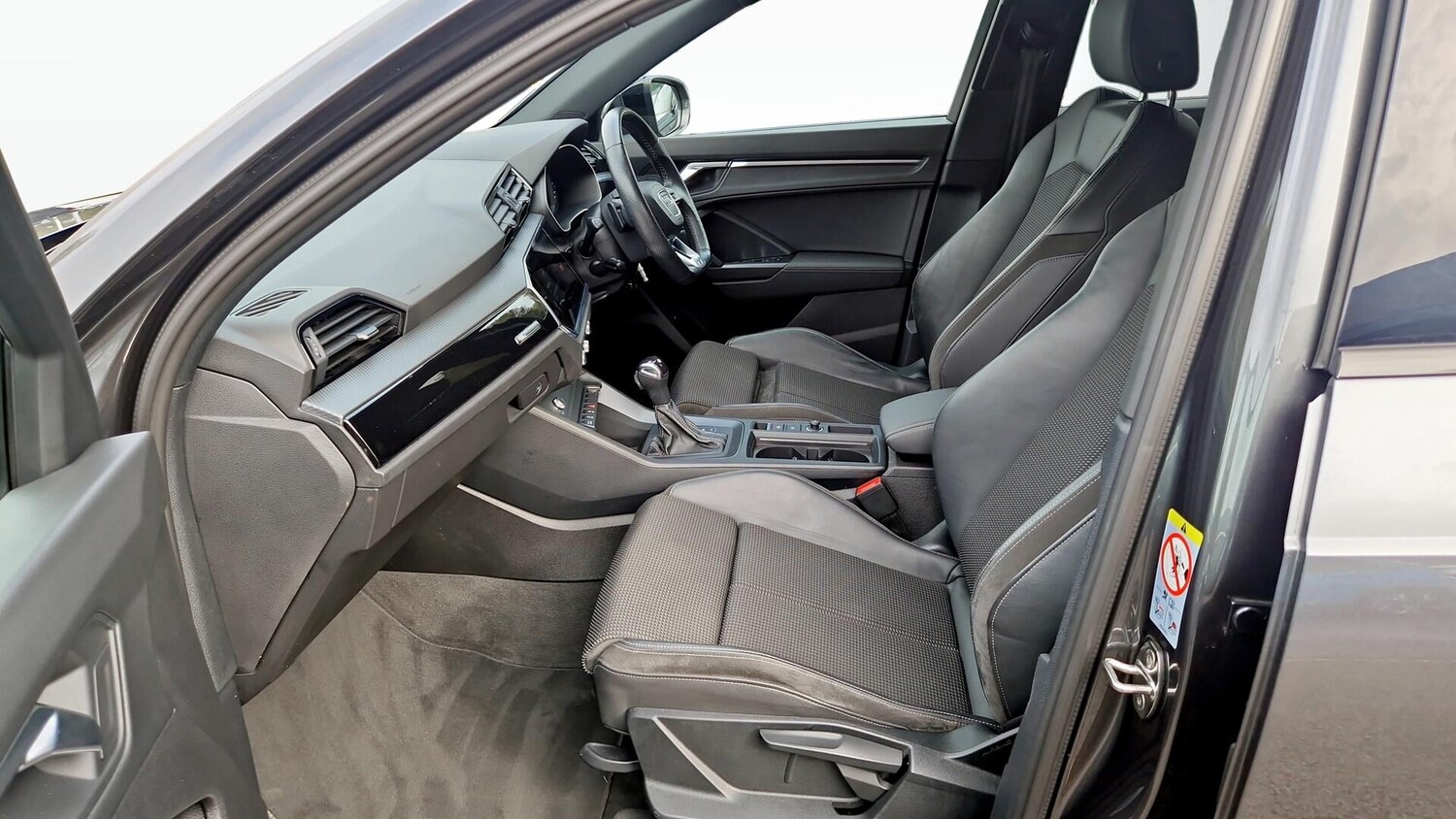 Used Audi Q3 2021 for sale - 75990002: Photo 11