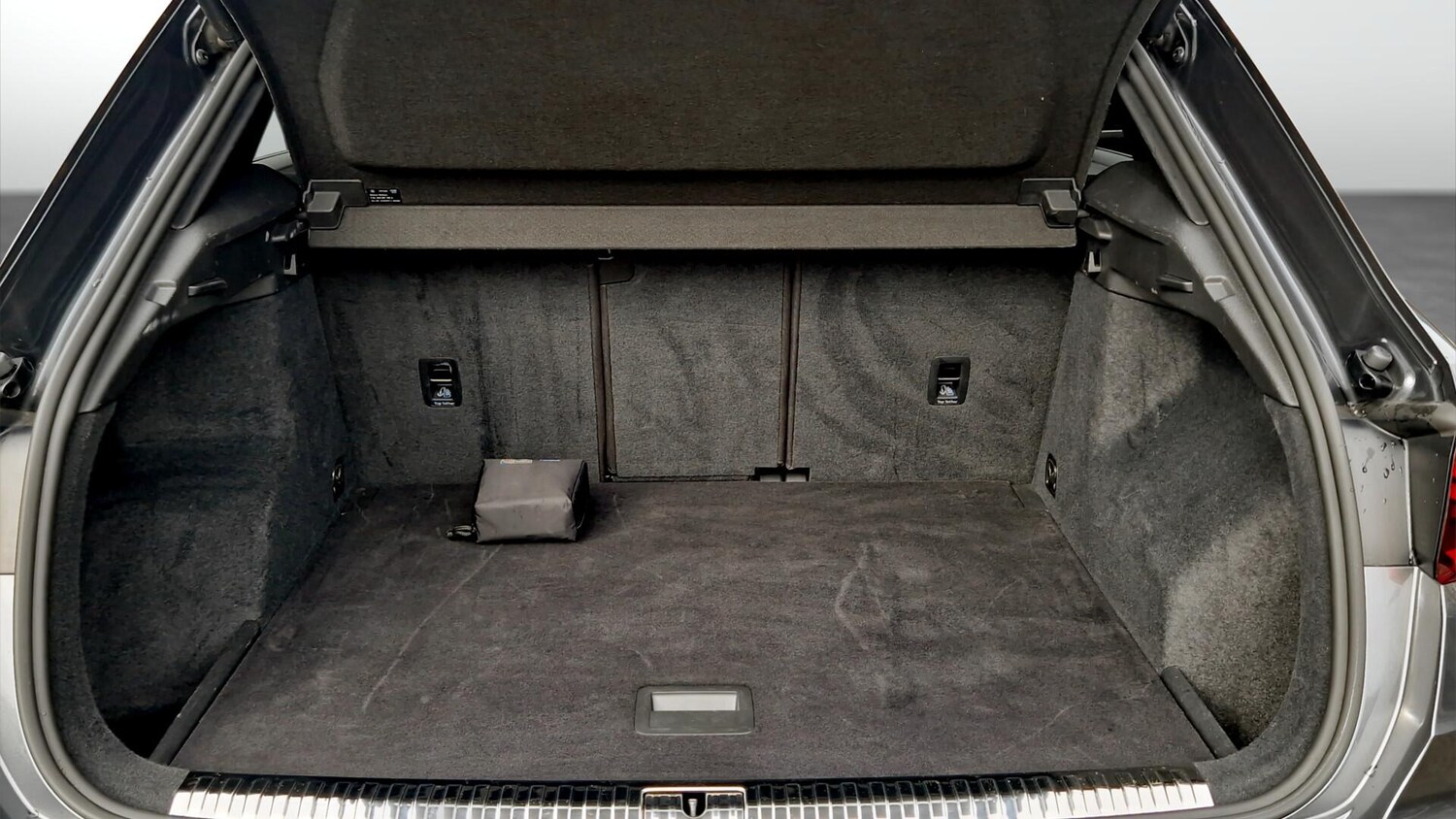 Used Audi Q3 2021 for sale - 75990002: Photo 25