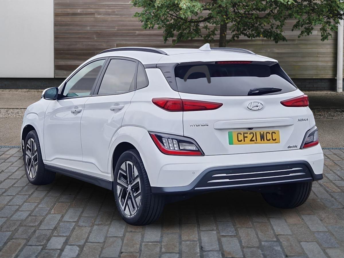 Used Hyundai KONA 2021 for sale - 76865435: Photo 3