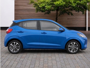 Used Hyundai i10 2021 for sale - 78958300: Photo