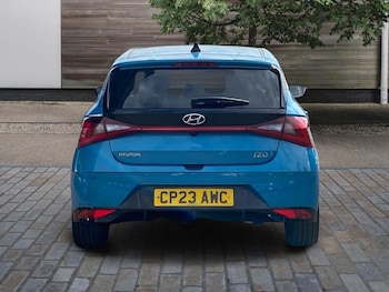 Used Hyundai i20 2023 for sale - 78517383: Photo