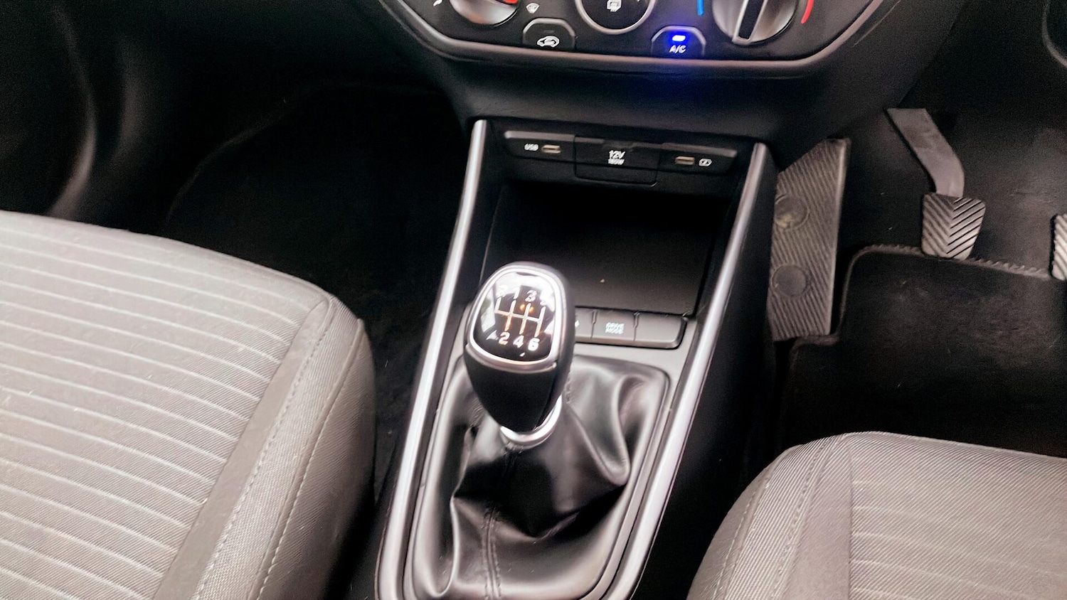 Used Hyundai i20 2021 for sale - 76122963: Photo 24